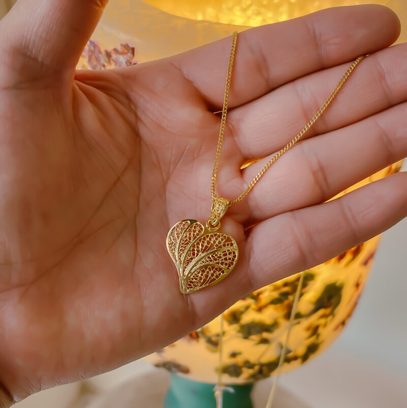 Corazón mordido - Image 3
