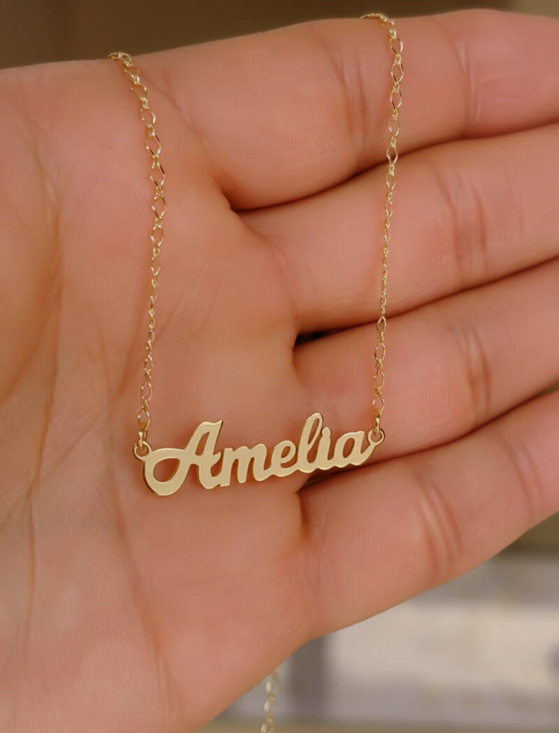 amelia